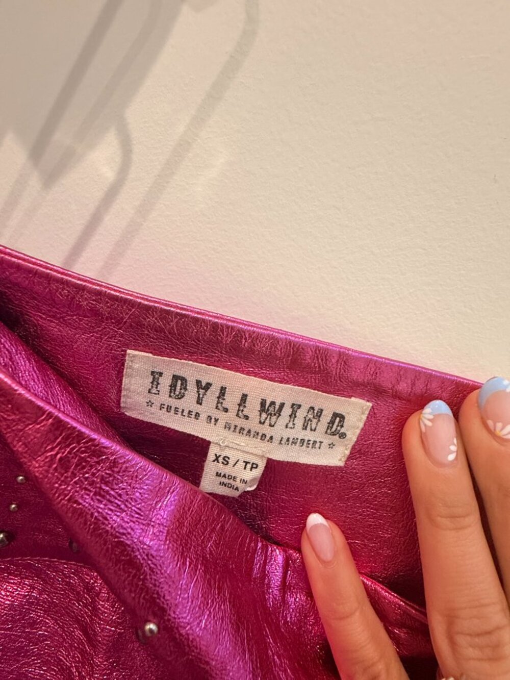Idyllwind Hot Pink Genuine Leather Skirt with Studs - Picture 5 of 6